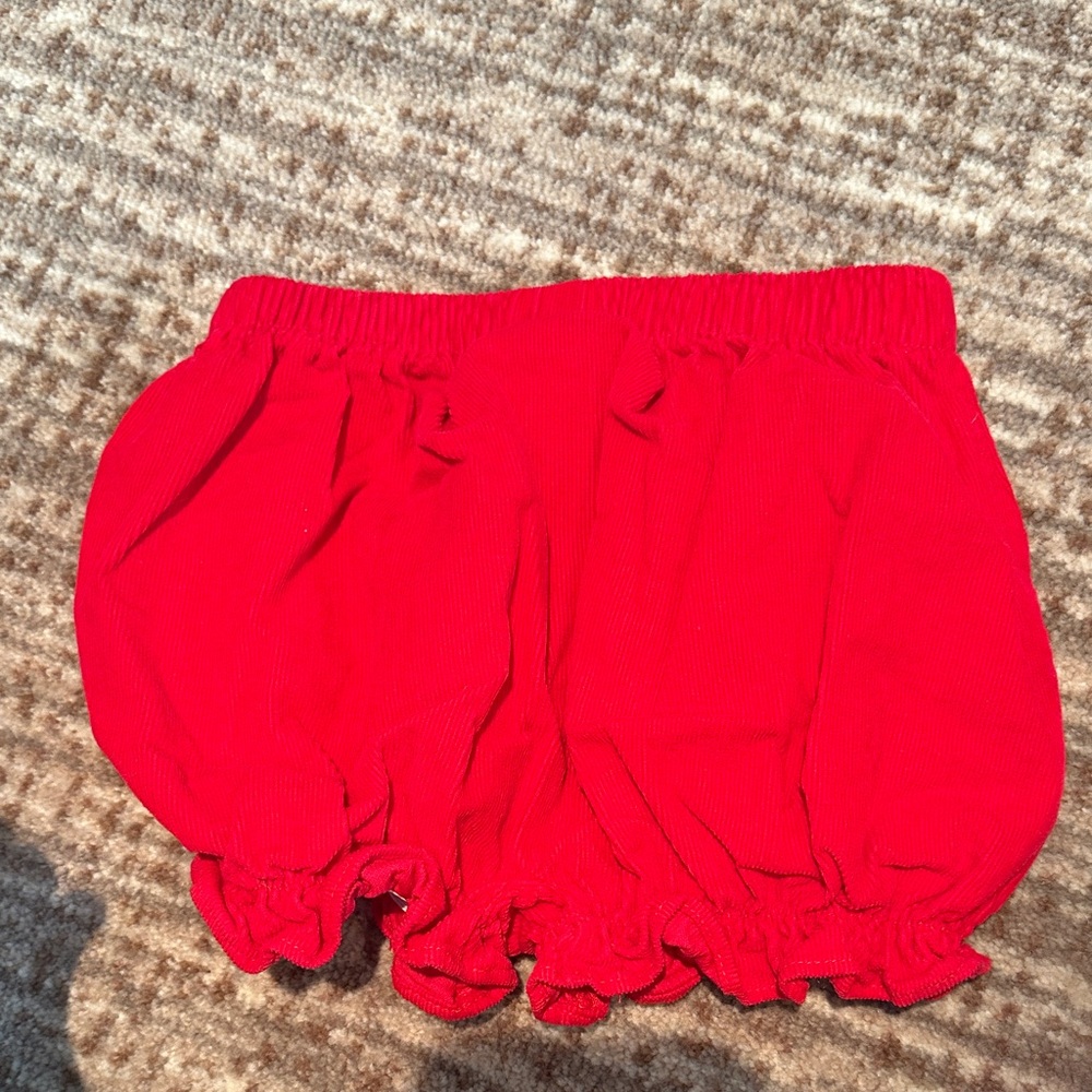 Little English Red Ruffled Shorts - Picture 3 of 4